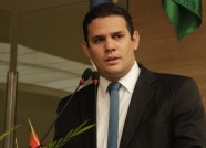 Eriberto Rafael festeja no “Bloco do Coração ” e faz grande festa no Recife