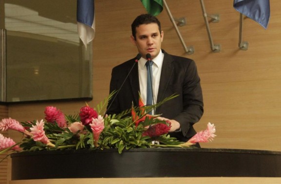 A pedido do vereador Eriberto Rafael articula viatura para Guarda Municipal do Recife